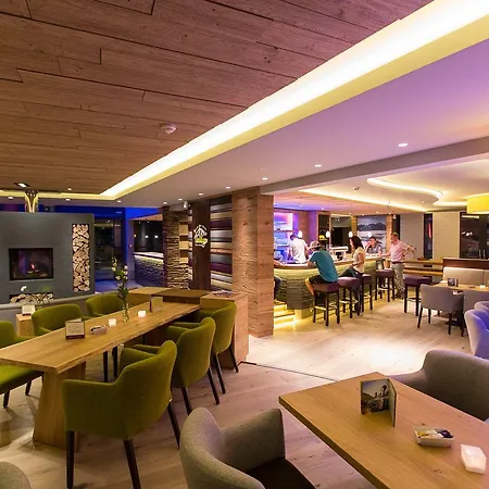 Hochheide Szálloda 4*