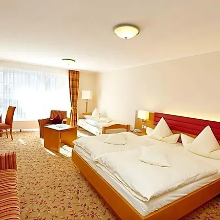 Hotel Hochheide 4*