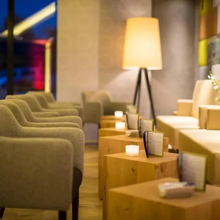 Hotel Hochheide 4*