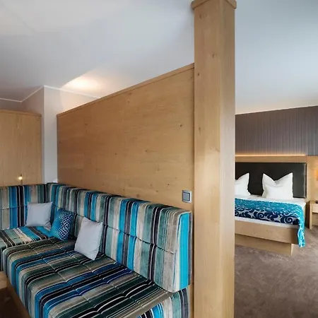Hochheide Hotel 4*